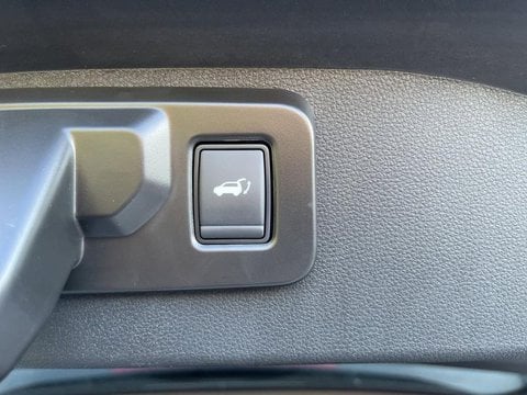 Auto Usate A Brescia | Renault Scénic Techno Comfort Range 170Cv