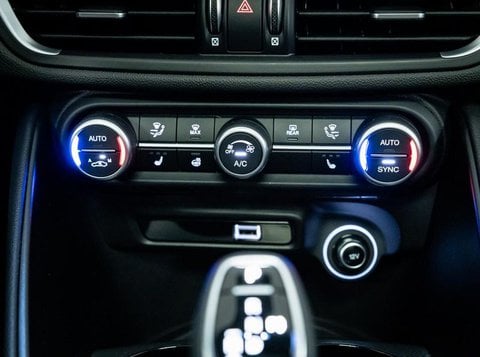 Auto Usate A Brescia | Alfa Romeo Giulia 2.0 Turbo 280 Cv At8 Awd Q4 Intensa -Tetto