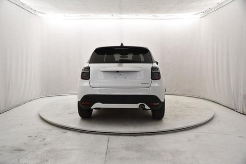Auto Km0 A Brescia | Fiat 600 1.2 Hybrid La Prima Ii 110Cv Auto Km 0 - Cerchi 18 - Navi - Led