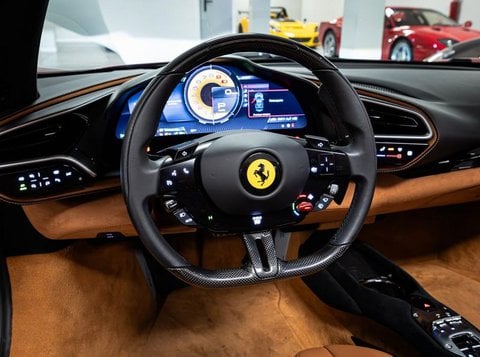Auto Usate A Brescia | Ferrari 296 Gts 3.0 -Carbonio-Rosso Mugello-Sollevatore