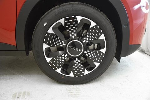 Auto Usate A Brescia | Fiat 600 1.2 Hybrid La Prima Ii 110Cv Auto Km 0 - Cerchi 18 - Navi - Led