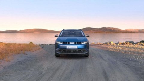 Auto Nuove Pronta Consegna A Brescia | Dacia Striker 1.8 Hybrid Extreme 155Cv Auto