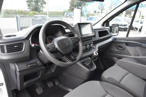 Auto Usate A Bergamo | Renault Trafic Iv Van T27 2.0 Blue Dci 130Cv L1H1 D.cab. - Km0 - Iva Esclu...