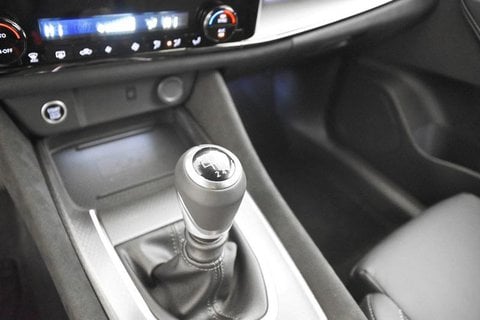 Auto Km0 A Brescia | Nissan Qashqai 1.3 Mhev N-Design 2Wd 140Cv