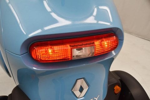 Auto Usate A Brescia | Renault Twizy 80 Life Flex - Batteria A Noleggio Da 50€ Al Mese