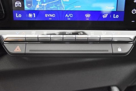 Auto Km0 A Bergamo | Renault Austral 1.2 Mild Hybrid Advanced Evolution 130Cv - Km0