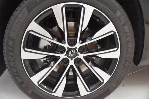 Auto Km0 A Brescia | Renault Austral 1.2 E-Tech Full Hybrid Techno 200Cv