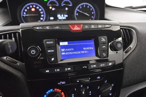 Auto Usate A Bergamo | Lancia Ypsilon 1.0 Firefly Hybrid Silver S&S 70Cv 5P.ti