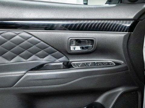 Auto Usate A Brescia | Mitsubishi Outlander Phev 2.4 Diamond 4Wd