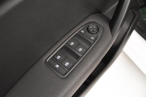 Auto Nuove Pronta Consegna A Brescia | Renault Captur 1.8 Full Hybrid E-Tech Evolution 160Cv Auto...