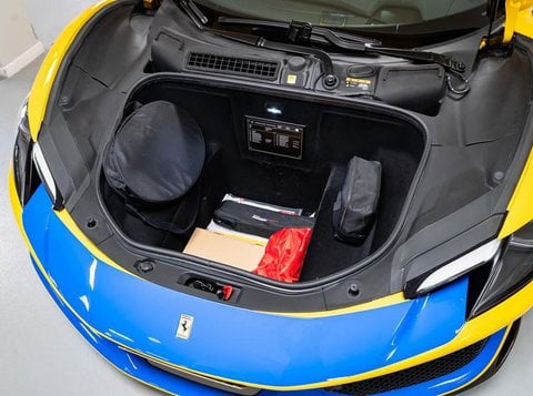 Auto Usate A Brescia | Ferrari 296 Gtb Gtb Pack Fiorano-Carbonio-Logo Verniciato-Iva Esposta