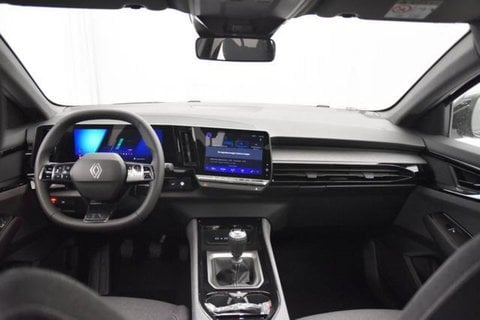 Auto Km0 A Bergamo | Renault Austral 1.2 Mild Hybrid Advanced Evolution 130Cv - Km0