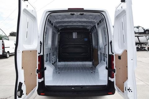 Auto Nuove Pronta Consegna A Brescia | Renault Master Iv T35 2.0 Blue Dci 105Cv L2H2 -Pronta Cons...