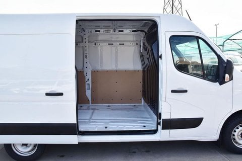 Auto Km0 A Brescia | Nissan Interstar Ii Fwd 35 2.3 Dci 135Cv L2H2 Acenta - Autocarro - Iva Esclusa