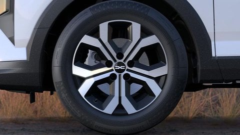 Auto Nuove Pronta Consegna A Brescia | Dacia Striker 1.2 Mild Hybrid-G Expression 140Cv