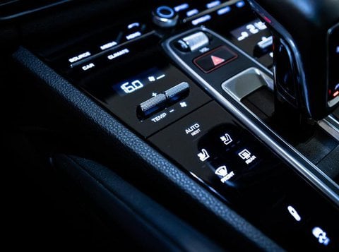 Auto Usate A Brescia | Porsche Cayenne 3.0 V6 -Tetto-Pasm-Cerchi 21