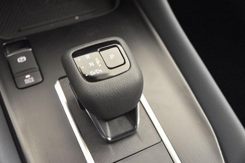 Auto Km0 A Brescia | Nissan Qashqai 1.3 Mild Hybrid Tekna 2Wd 158Cv Xtronic - Km0