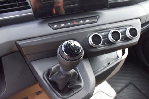 Auto Usate A Brescia | Renault Master Iv T35 2.0 Blue Dci 130Cv L2H2 - Km0 - Iva Esclusa - Autocarro