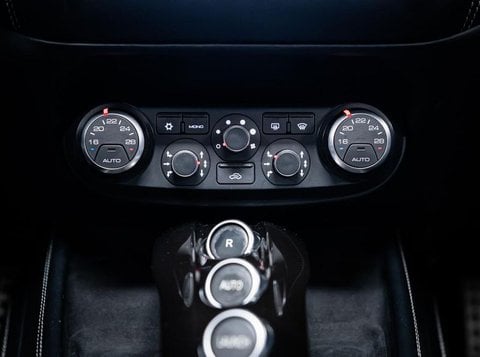 Auto Usate A Brescia | Ferrari California T Dct -Iva Esposta-Cerchi 20-Carbonio-Full Electric