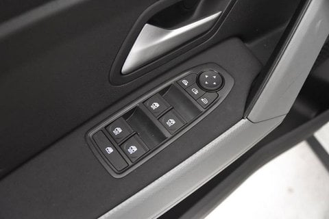 Auto Nuove Pronta Consegna A Brescia | Dacia Duster 1.2 Eco-G Extreme 120Cv -Restyling My26