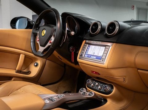 Auto Usate A Brescia | Ferrari California 4.3 Dct - Service Ufficiali Ferrari