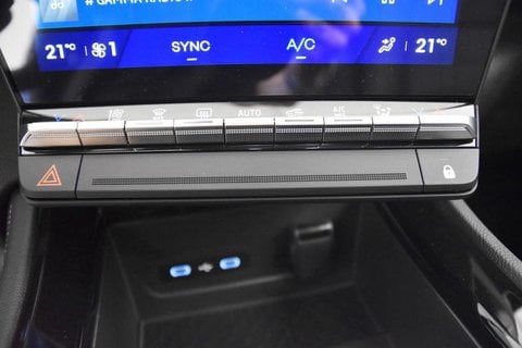 Auto Km0 A Brescia | Renault Espace 1.2 E-Tech Full Hybrid Techno 200Cv Auto