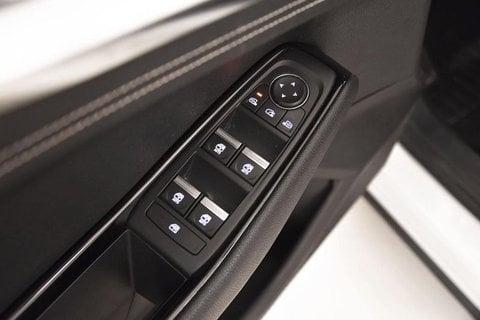 Auto Usate A Bergamo | Renault Austral 1.2 E-Tech Full Hybrid Techno 200Cv