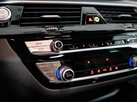 Auto Usate A Brescia | Bmw Serie 5 Touring 520D 48V Touring Msport -Iva Esposta