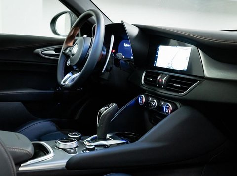 Auto Usate A Brescia | Alfa Romeo Giulia 2.0 Turbo 280 Cv At8 Awd Q4 Intensa -Tetto