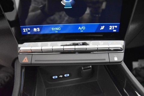 Auto Km0 A Brescia | Renault Austral 1.3 Mild Hybrid Techno Esprit Alpine 160Cv Auto