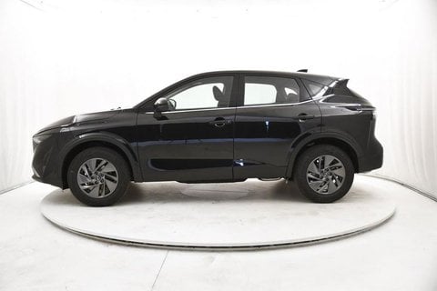 Nuove Pronta Consegna A Bergamo | Nissan Qashqai 1.3 Mhev Acenta 2Wd 140Cv - Autocarro - Iva Esc...