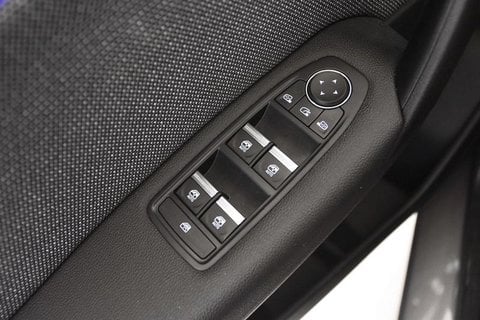 Auto Usate A Brescia | Renault Captur 1.3 Mild Hybrid Techno 160Cv Edc - Vettura Aziendale