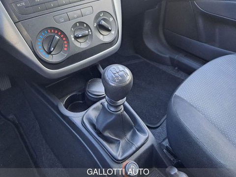 Auto Fiat Punto Punto 1.4 8V 5 Porte Natural Power Easy Usate A Varese