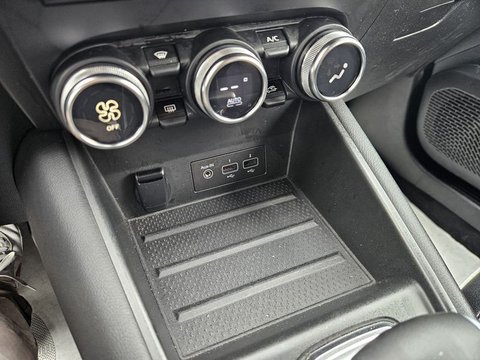 Auto Renault Captur Plug-In Hybrid E-Tech 160 Cv Intens Usate A Roma