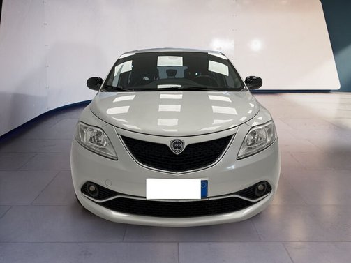Lancia Ypsilon III 2015 1.3 mjt Platinum s&s 95cv my16 usata con 54695km a Torino