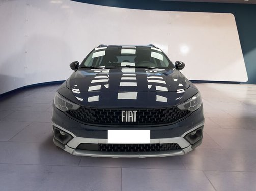 FIAT Tipo 5 porte Cross II 2021 1.0 Cross 100cv usata colore Blu con 44379km a Torino