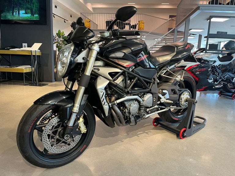 MV Agusta Brutale 989 Brutale 989R – OTTIME CONDIZIONI MV Agusta Brutale 989 Brutale 989R – OTTIME CONDIZIONI