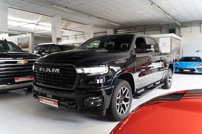 RAM 1500 LARAMIE SPORT – SUPER OFFERTA KM0