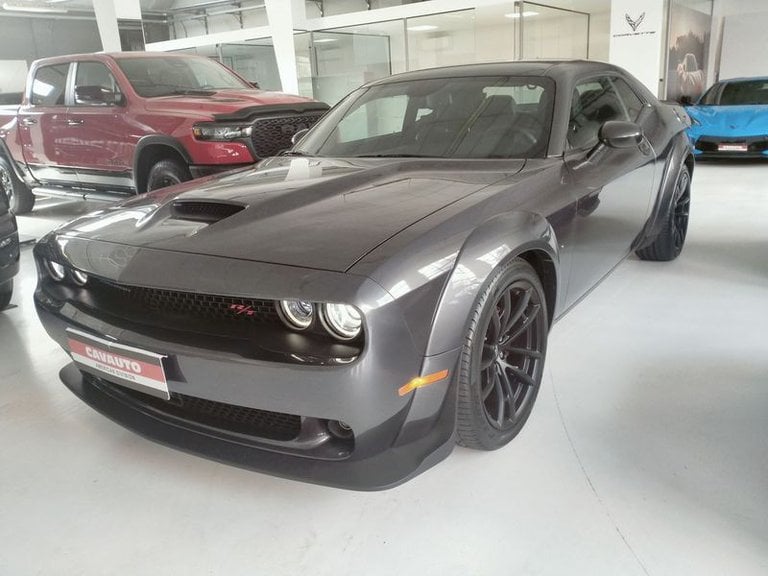 Dodge Challenger R/T 5.7L.V8 381CV AT8