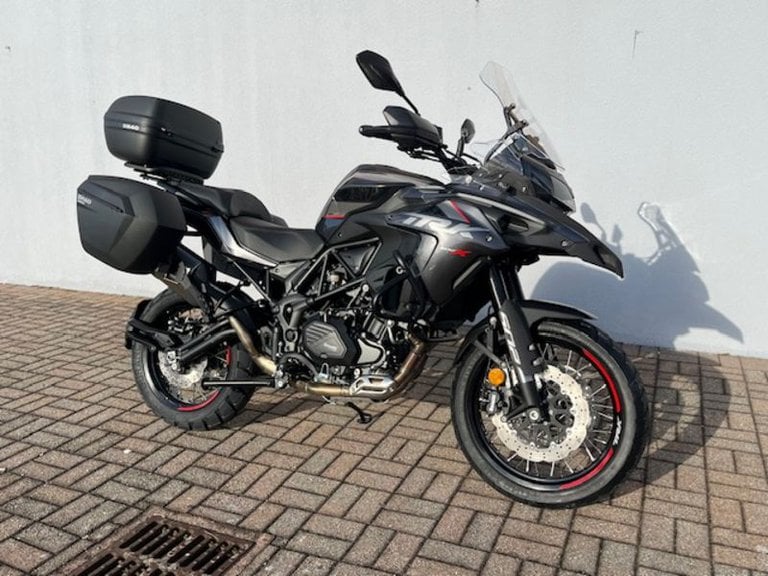 Benelli Leoncino 800 Benelli Leoncino 800