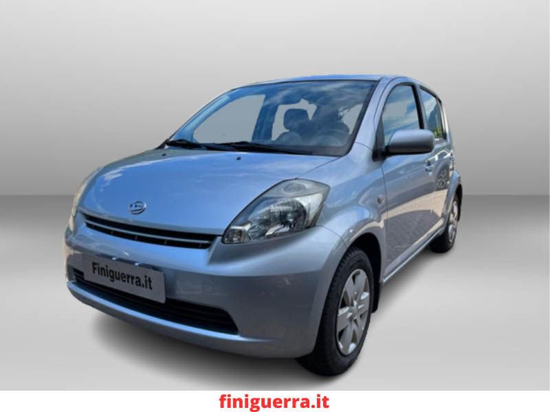 Daihatsu Sirion Benzina Sirion 1.3 16V 4WD Mio Usata in provincia di Lecco - Finiguerra - Via Provinciale  41