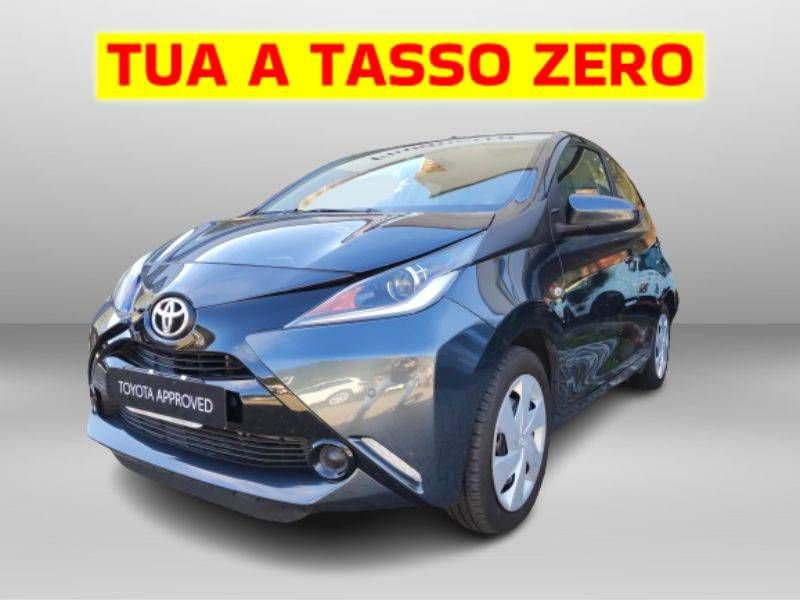 Toyota Aygo Benzina 1.0 VVT-i 69 CV 5 porte x-play Usata in provincia di Lecco - Finiguerra - Via Provinciale  41