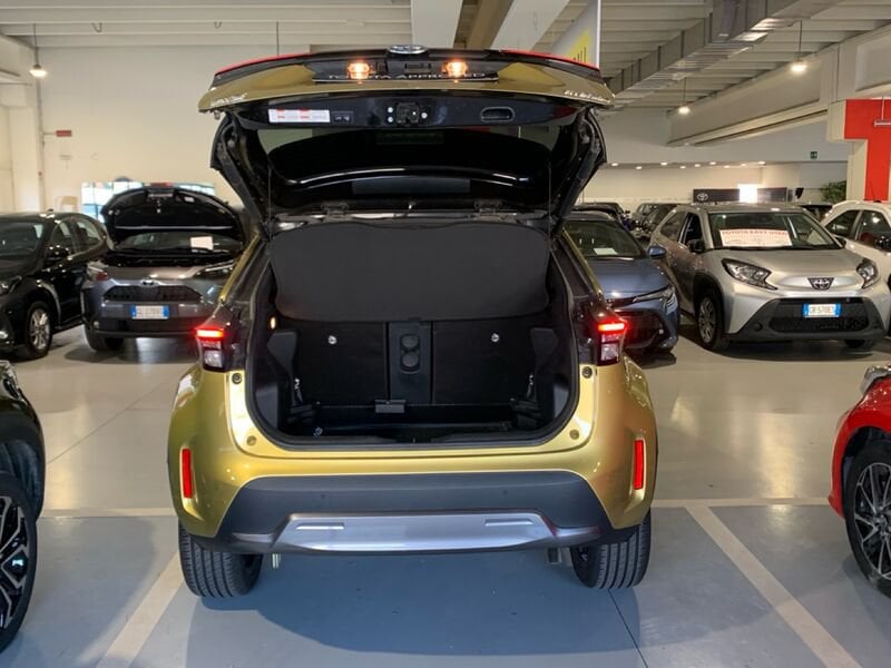 Toyota Yaris Cross Yaris Cross 1.5 Hybrid 5p. E-CVT AWD-i Premiere usato a Torino