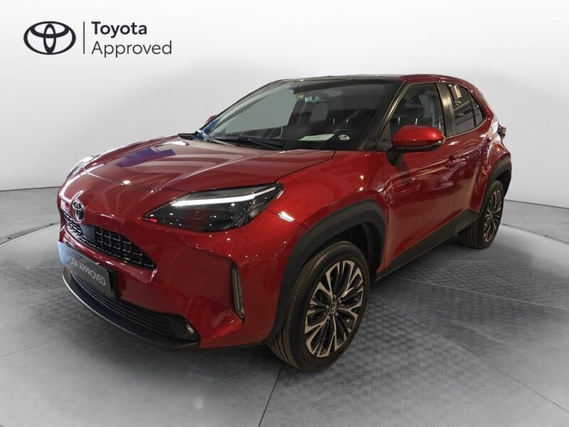 Toyota Yaris Cross 1.5 Hybrid 5p. E-CVT Lounge  usato a Torino