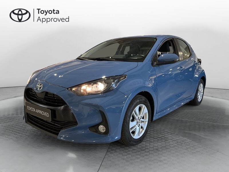 Toyota Yaris 1.5 Hybrid 5 porte Active  usato a Torino