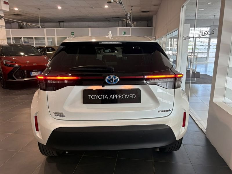 Toyota Yaris Cross 1.5H (116 CV) E-CVT Lounge usato a Torino