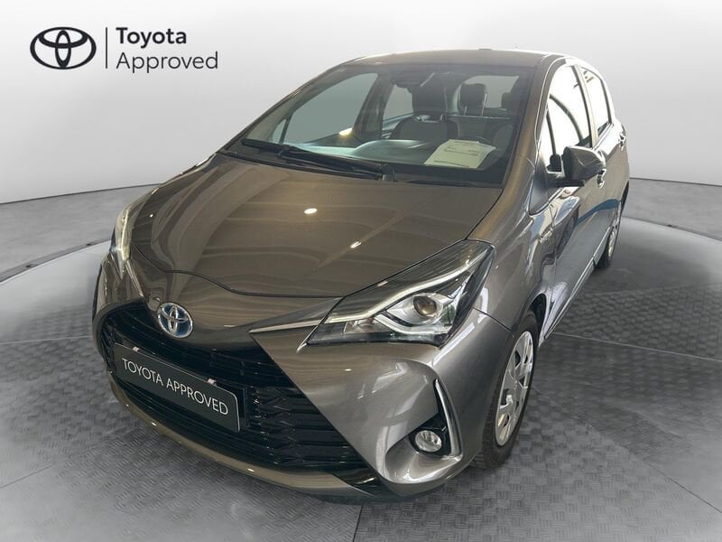 Toyota Yaris 1.5 Hybrid 5 porte Active  usato a Torino