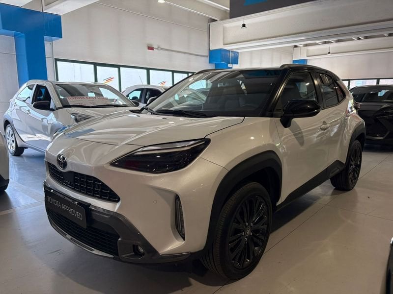 Toyota Yaris Cross 1.5H (116 CV) E-CVT Adventure  usato a Torino