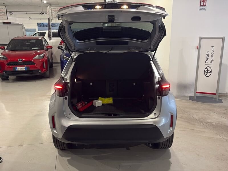 Toyota Yaris Cross 1.5H (116 CV) E-CVT Trend usato a Torino