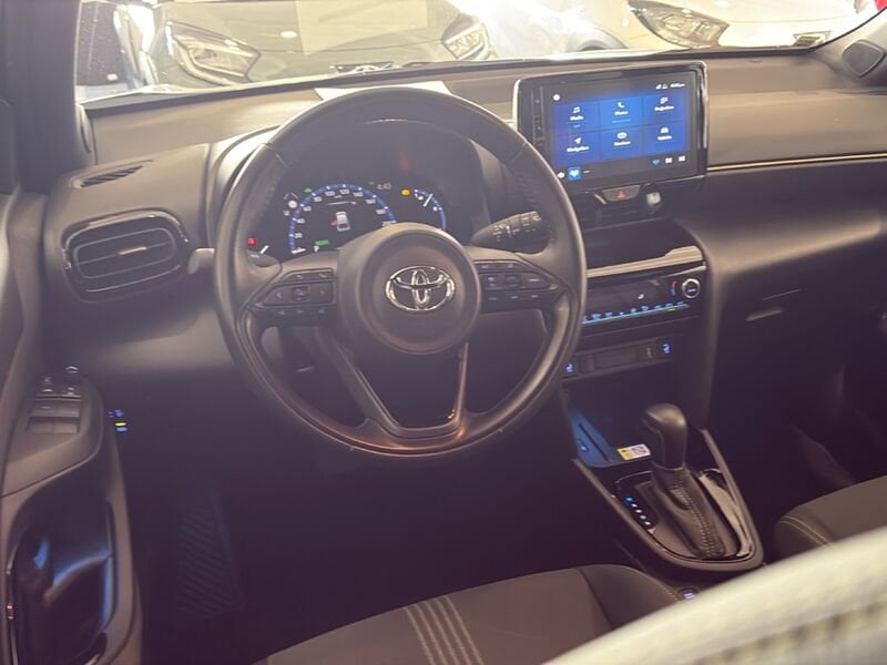 Toyota Yaris Cross 1.5H (116 CV) E-CVT Adventure usato a Torino